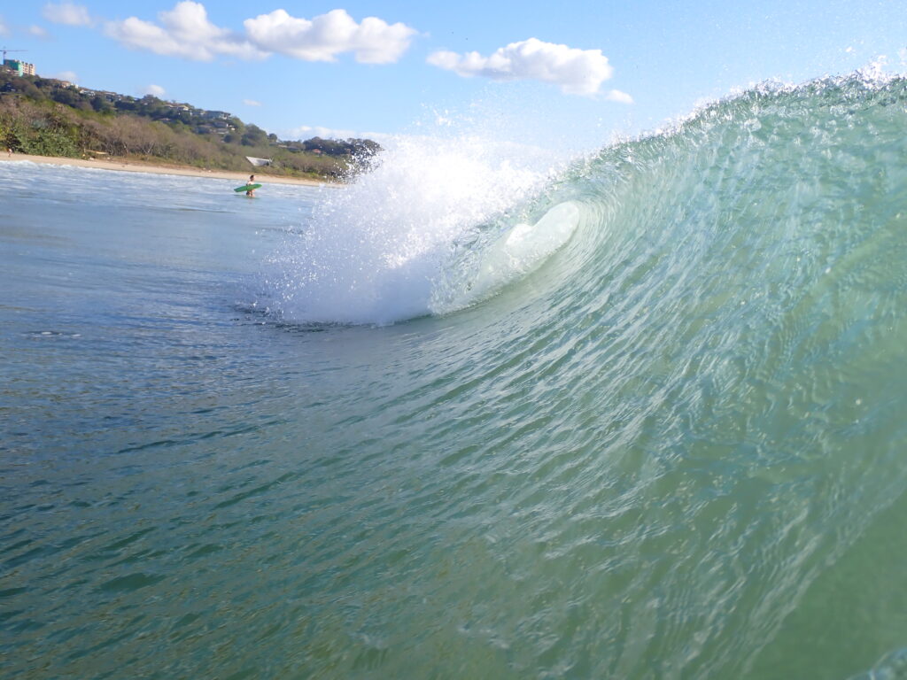 Waves, Costa Rica