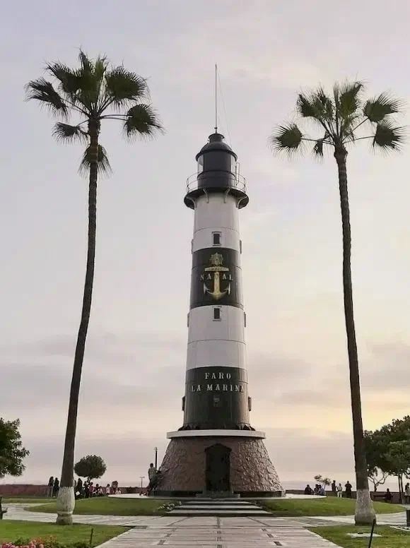 2 Days in Lima - Lighthouse