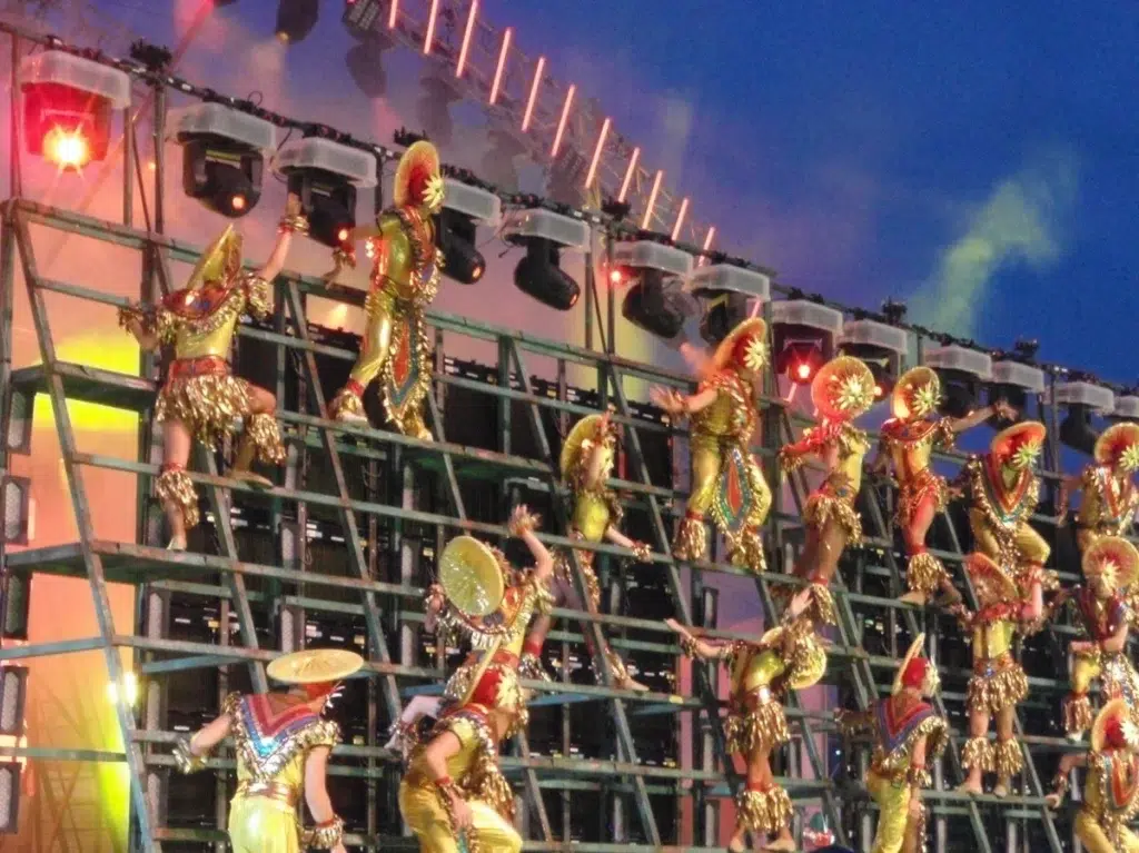 Grandstand Show - Calgary Stampede Guide