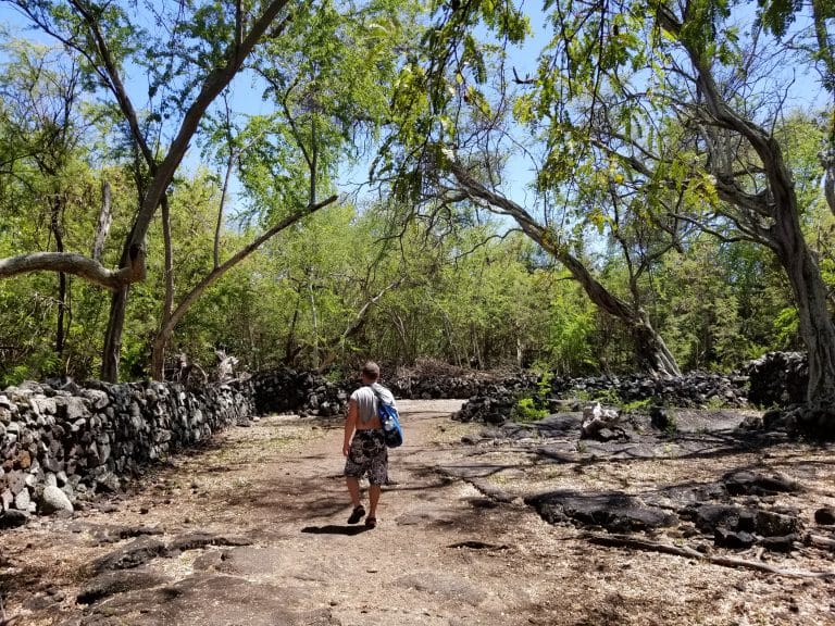 Hiking down to snorkel at Captain Cook (Kealakekua Bay)